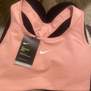 Nike Swoosh Bra - Medium Support